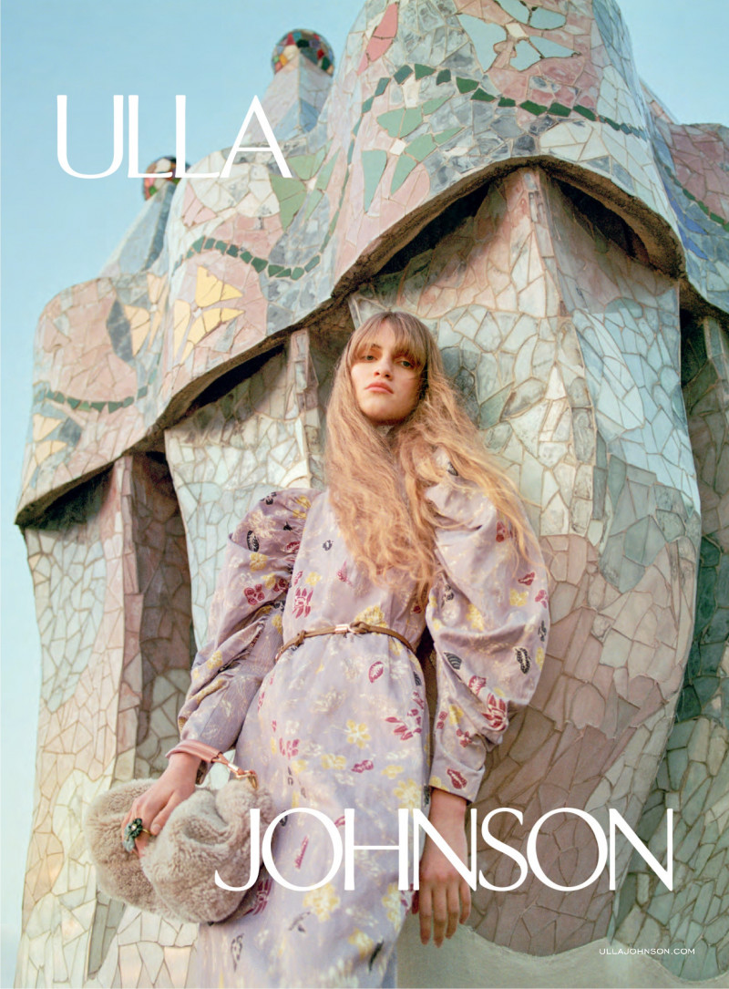 Ulla Johnson advertisement for Autumn/Winter 2022