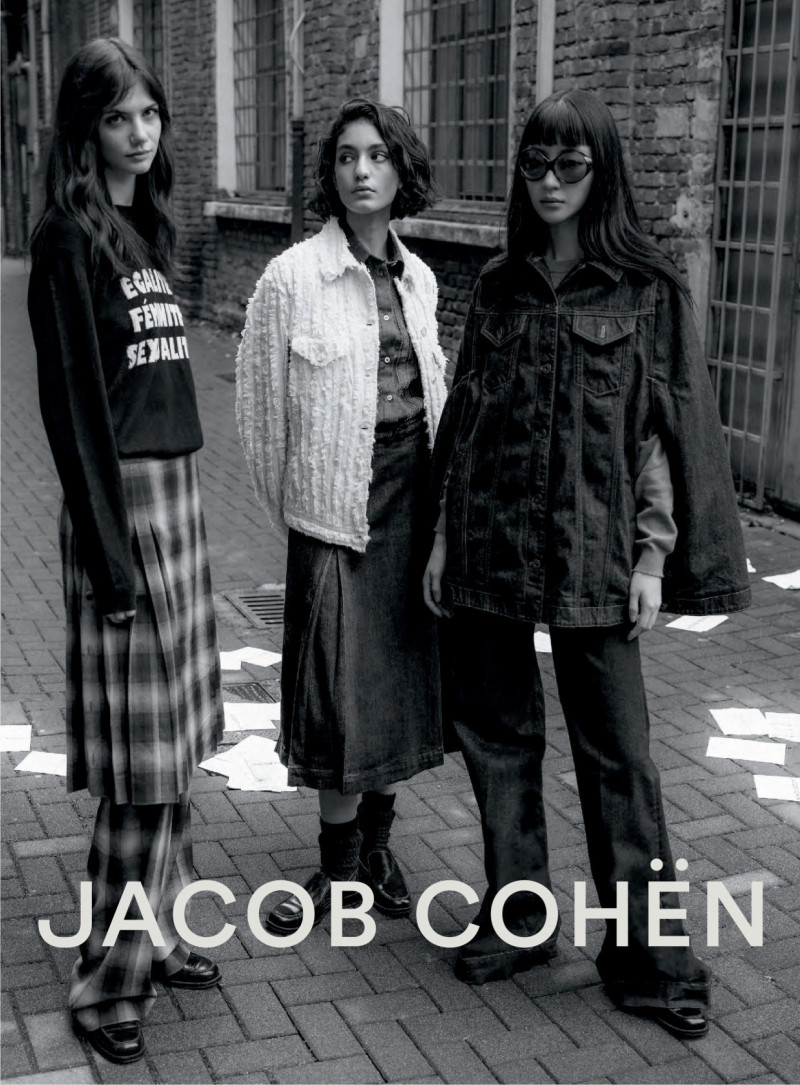 Jacob Cohen advertisement for Autumn/Winter 2022