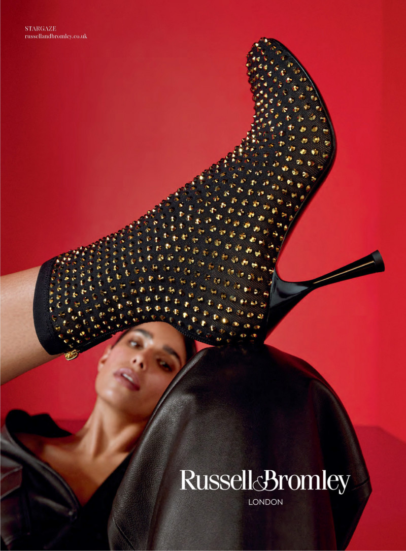 Russell & Bromley advertisement for Autumn/Winter 2022