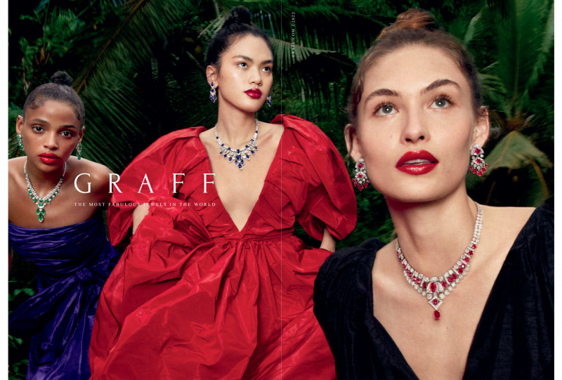 Grace Elizabeth featured in  the Graff Diamonds Graffablous Chapter IV - Three Graces In Paradise  advertisement for Holiday 2022