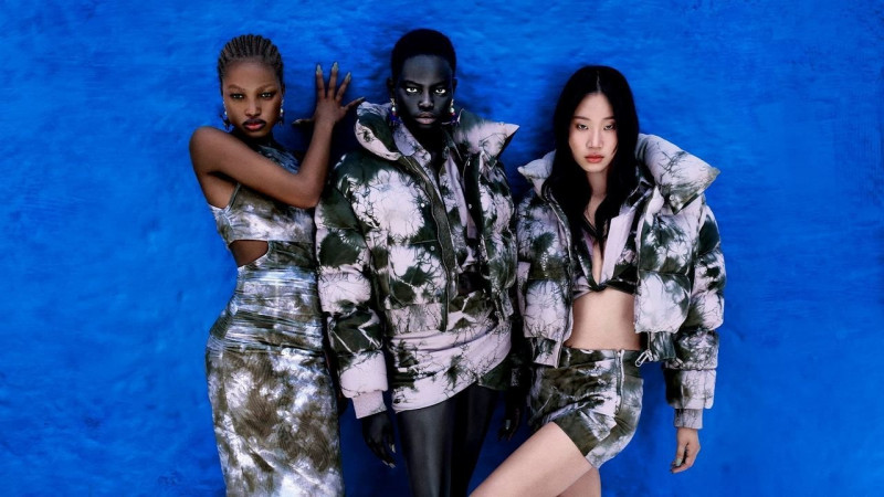 Athiec Chol Malel Geng featured in  the Off-White advertisement for Autumn/Winter 2022