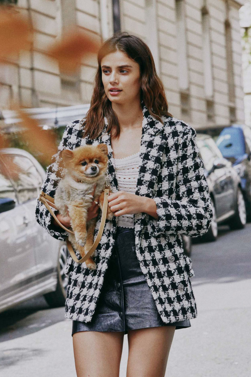 Taylor Hill featured in  the Maje advertisement for Autumn/Winter 2022