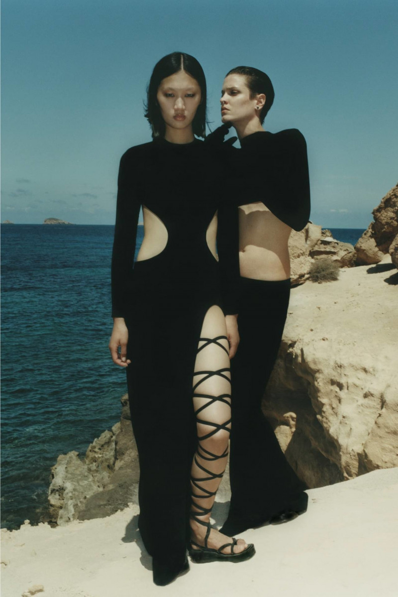 Yilan Hua featured in  the Monot advertisement for Resort 2023