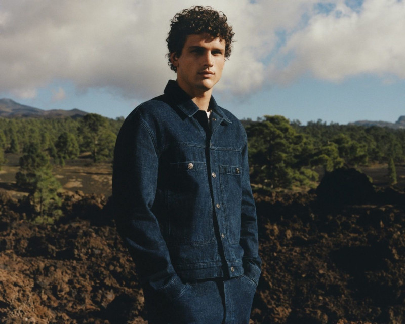 Simon Nessman featured in  the Mango Denim advertisement for Spring/Summer 2022