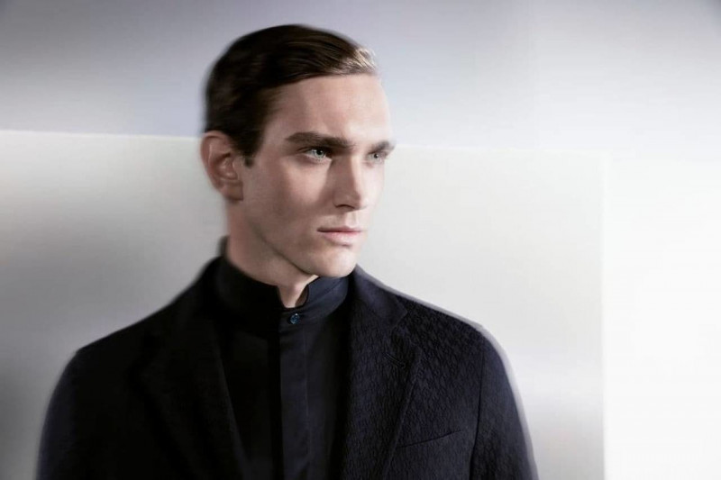 Max Lang featured in  the Giorgio Armani Made-To-Order advertisement for Spring/Summer 2022