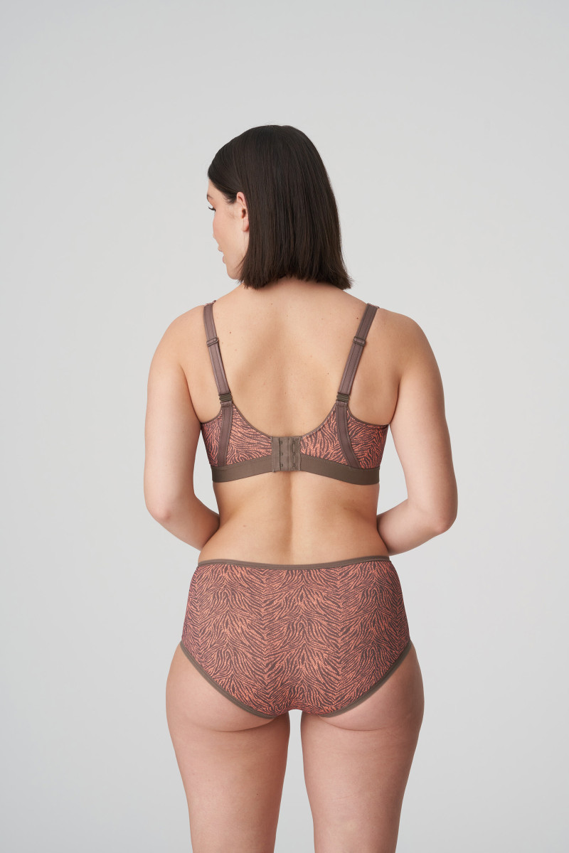 Sabrina Laporte featured in  the Panache Sport advertisement for Autumn/Winter 2019