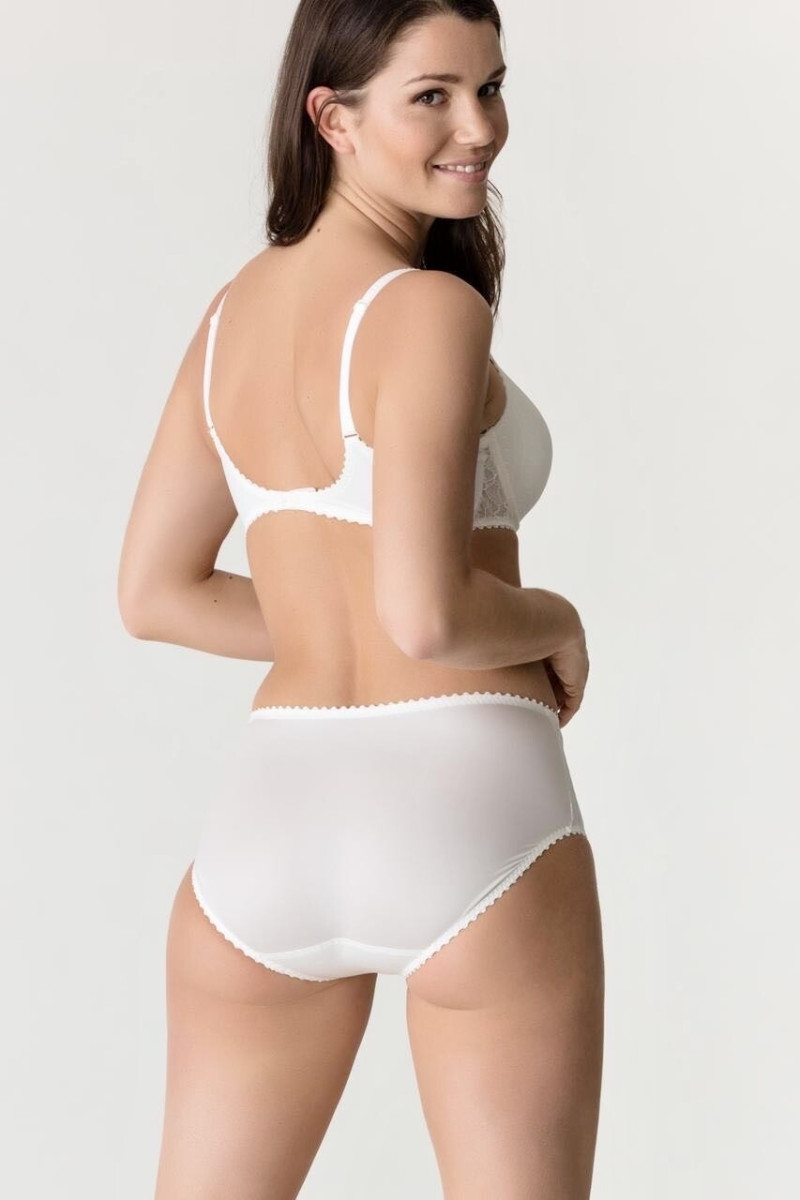 Sabrina Laporte featured in  the Prima Donna catalogue for Spring/Summer 2018