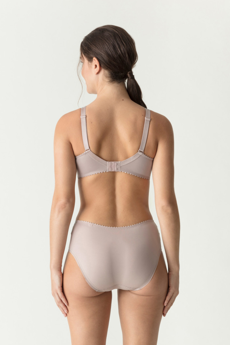 Sabrina Laporte featured in  the Prima Donna catalogue for Spring/Summer 2018