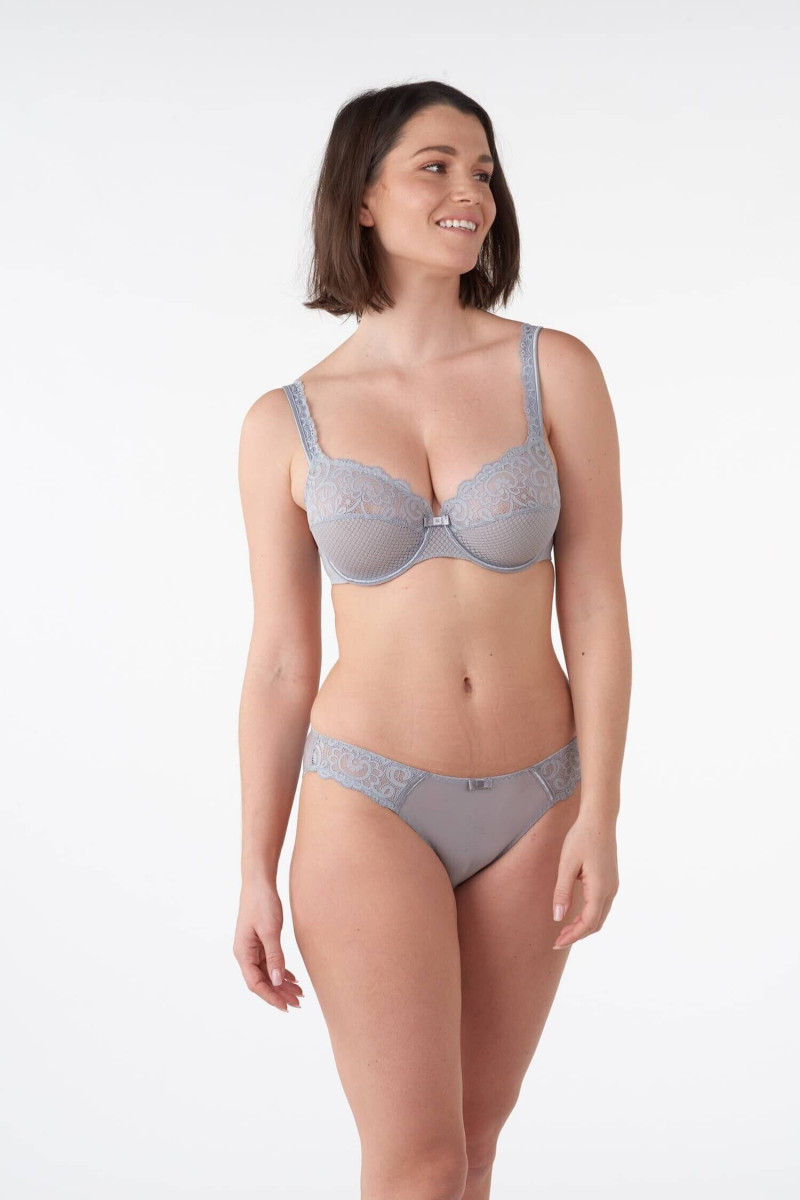 Sabrina Laporte featured in  the Lejaby catalogue for Spring/Summer 2021
