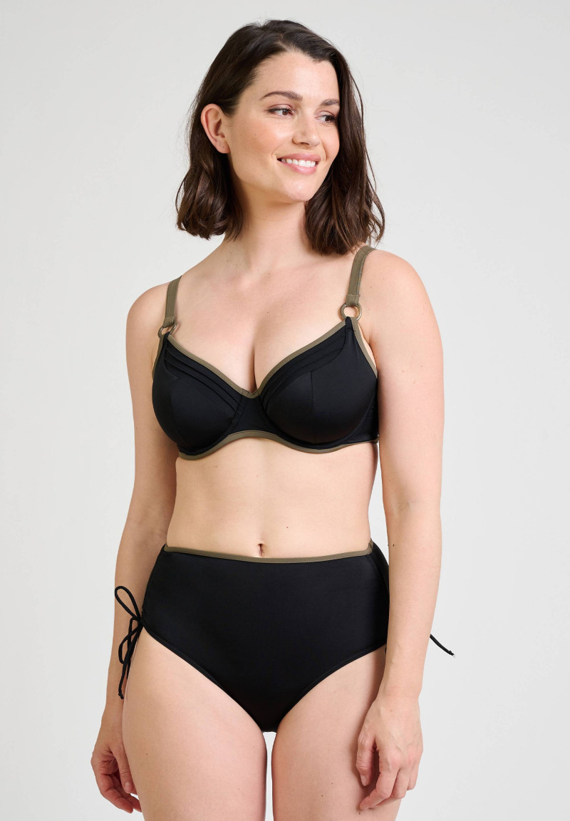 Sabrina Laporte featured in  the Sans Complexe Swim catalogue for Spring/Summer 2022