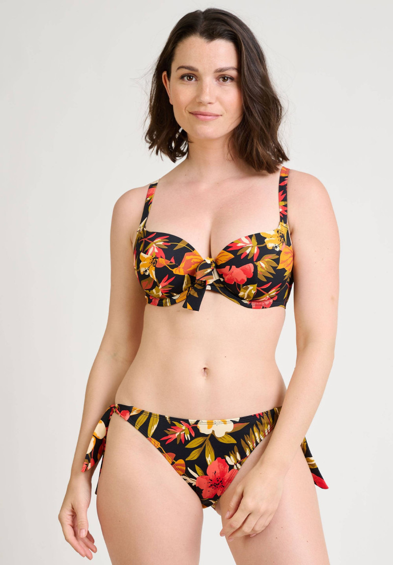 Sabrina Laporte featured in  the Sans Complexe Swim catalogue for Spring/Summer 2022