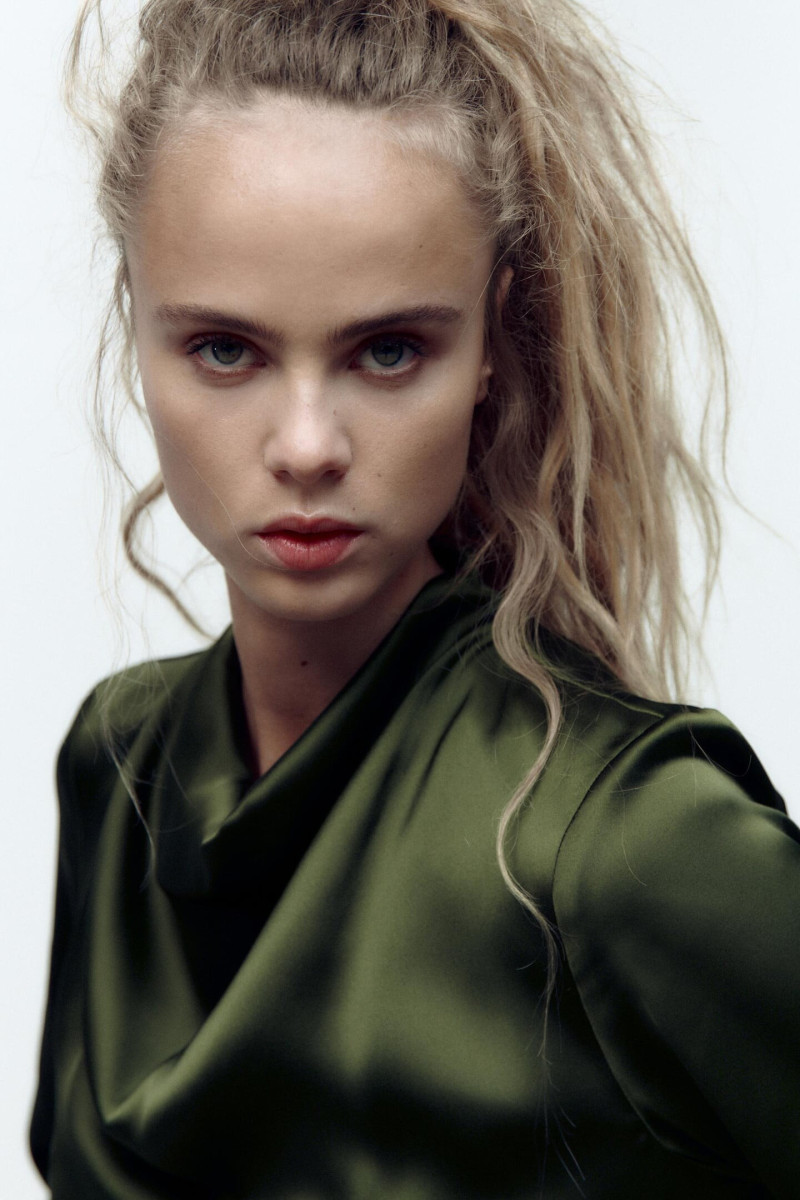 Olivia Vinten featured in  the Zara catalogue for Winter 2022