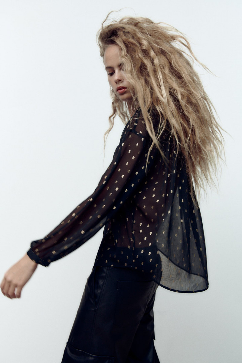 Olivia Vinten featured in  the Zara catalogue for Winter 2022