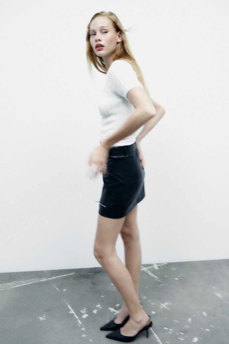Tess Summer Carter featured in  the Zara catalogue for Winter 2022