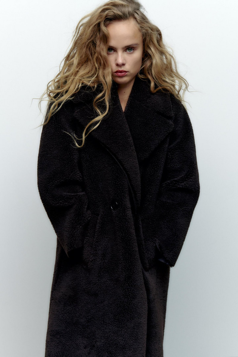 Olivia Vinten featured in  the Zara catalogue for Winter 2022