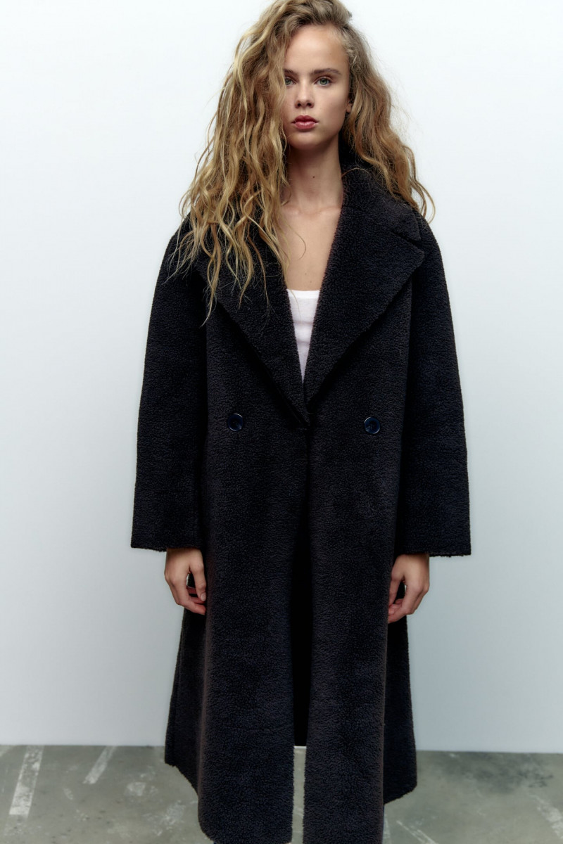 Olivia Vinten featured in  the Zara catalogue for Winter 2022