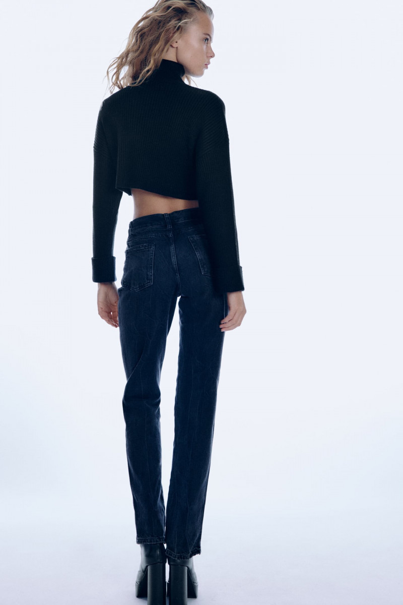 Olivia Vinten featured in  the Zara catalogue for Winter 2022