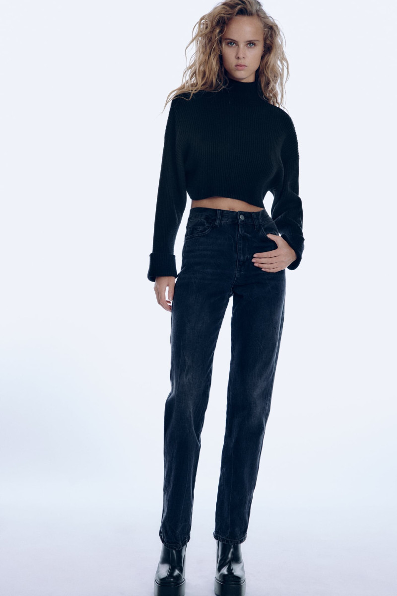 Olivia Vinten featured in  the Zara catalogue for Winter 2022