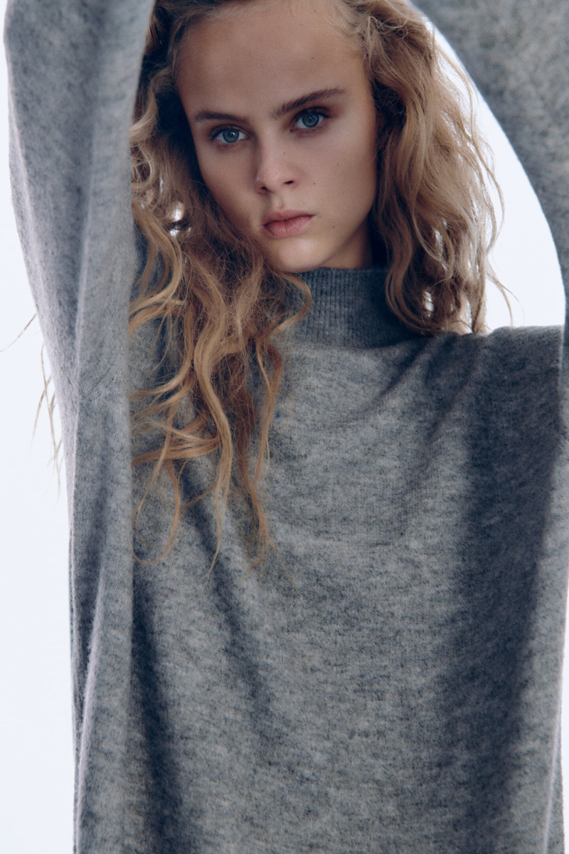 Olivia Vinten featured in  the Zara catalogue for Winter 2022