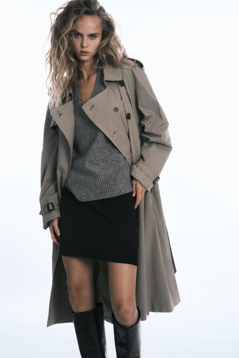 Olivia Vinten featured in  the Zara catalogue for Winter 2022