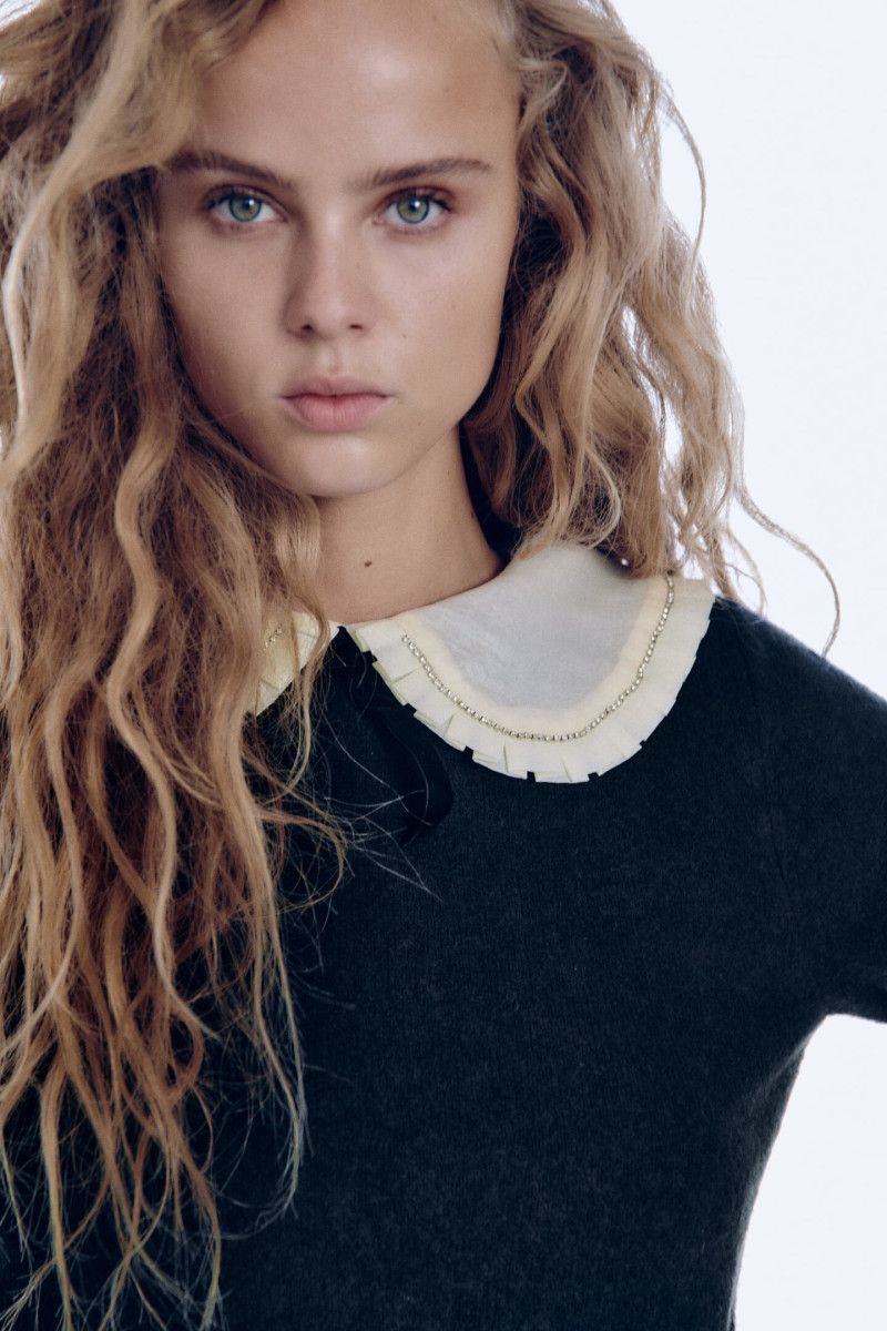 Olivia Vinten featured in  the Zara catalogue for Winter 2022