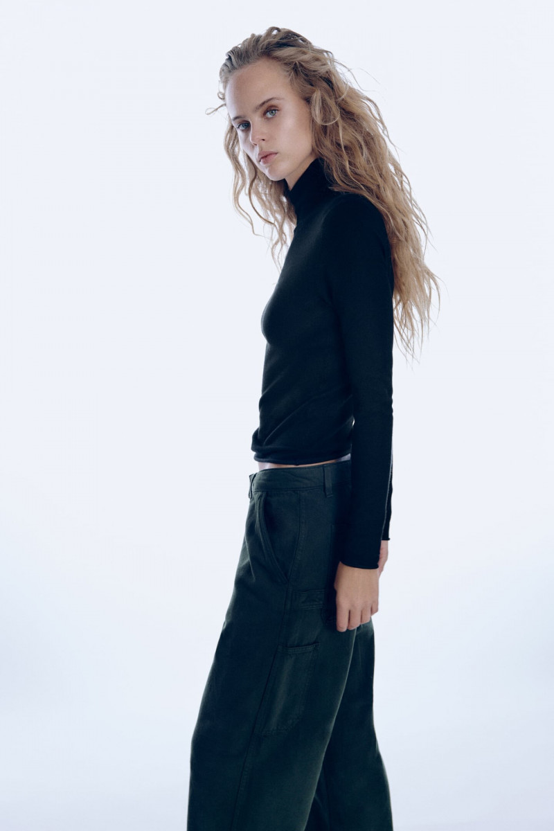 Olivia Vinten featured in  the Zara catalogue for Winter 2022