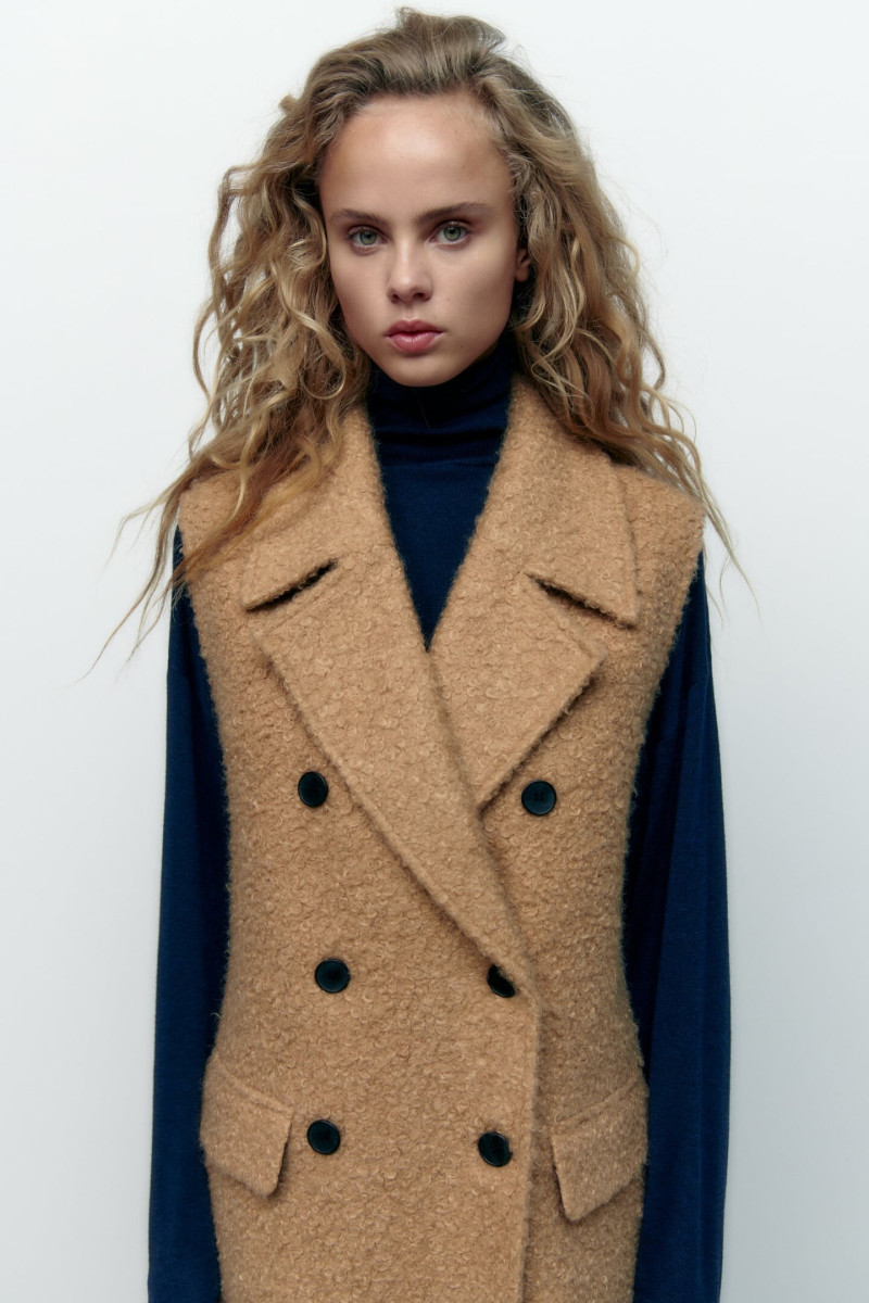 Olivia Vinten featured in  the Zara catalogue for Winter 2022