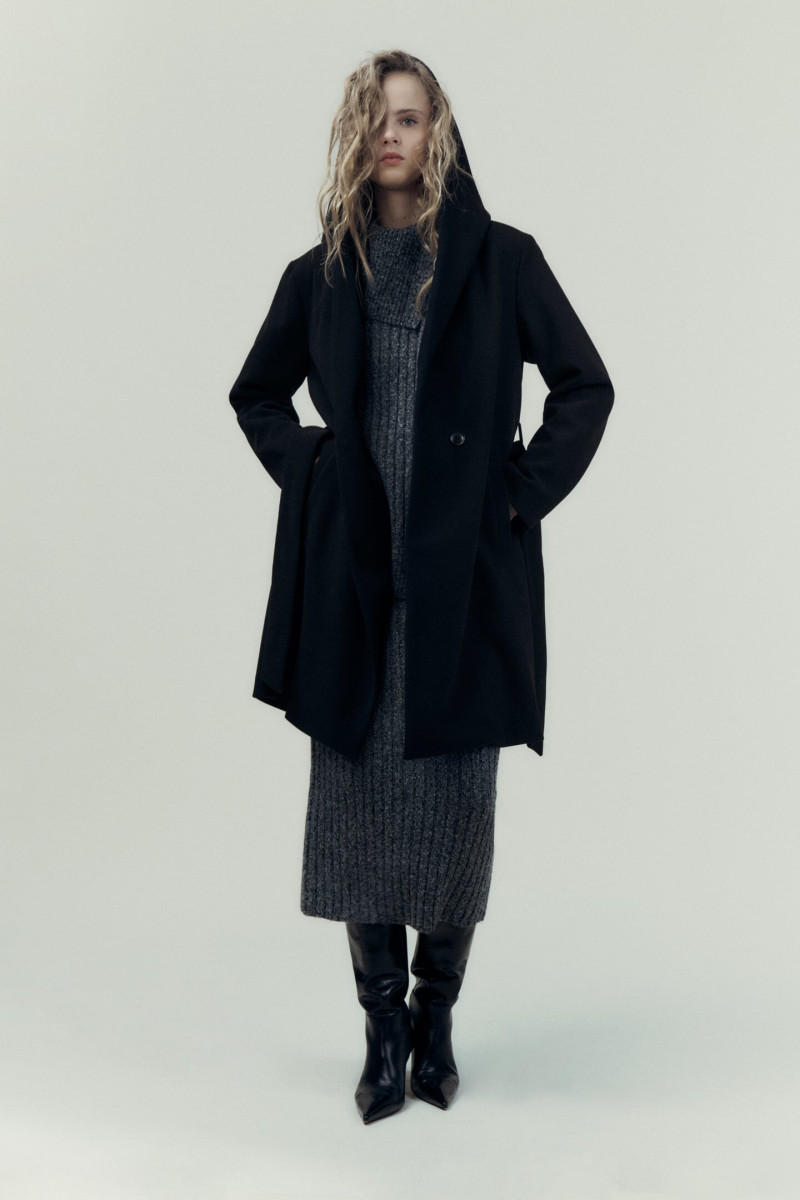 Olivia Vinten featured in  the Zara catalogue for Pre-Spring 2023