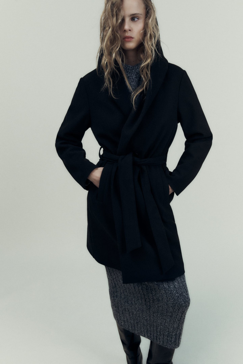 Olivia Vinten featured in  the Zara catalogue for Pre-Spring 2023