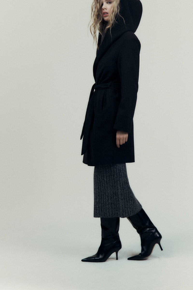 Olivia Vinten featured in  the Zara catalogue for Pre-Spring 2023