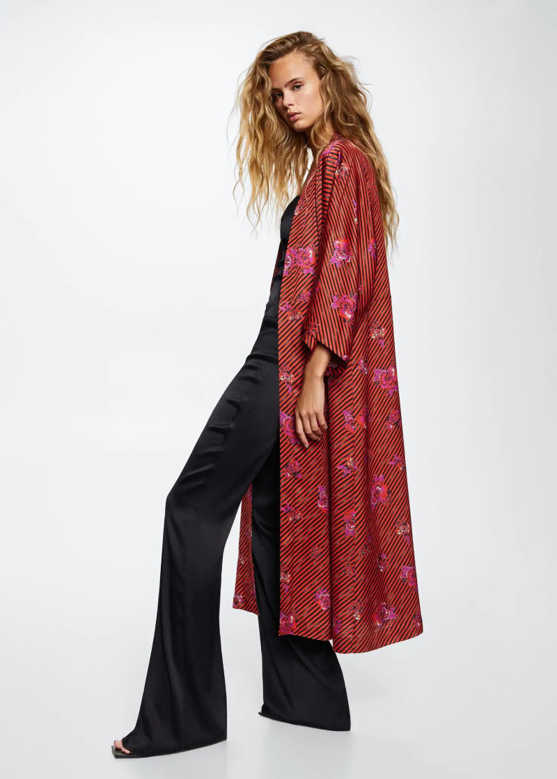 Olivia Vinten featured in  the Mango catalogue for Autumn/Winter 2022