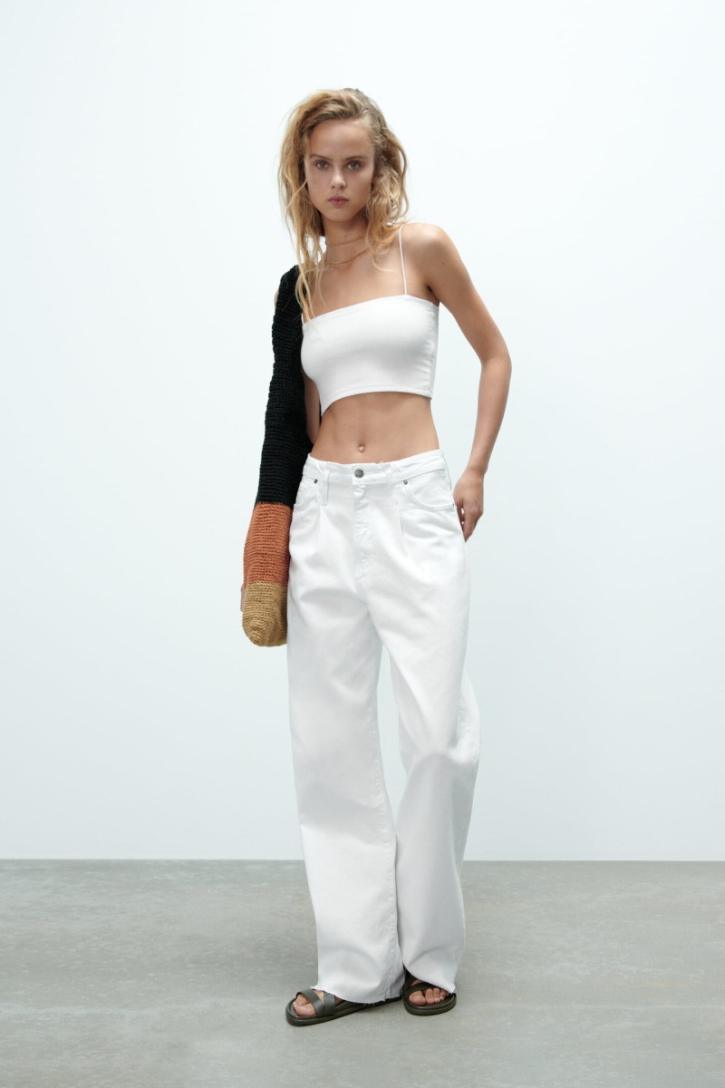 Olivia Vinten featured in  the Zara catalogue for Summer 2022