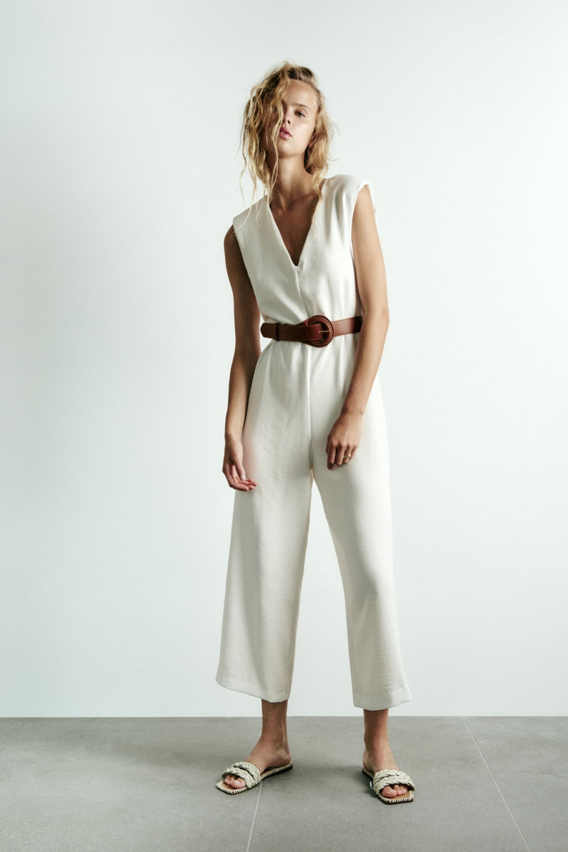 Olivia Vinten featured in  the Zara catalogue for Summer 2022