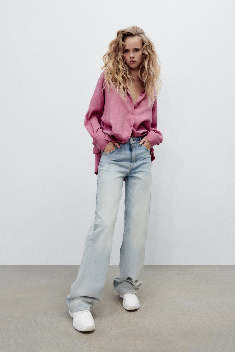 Olivia Vinten featured in  the Zara catalogue for Spring/Summer 2022