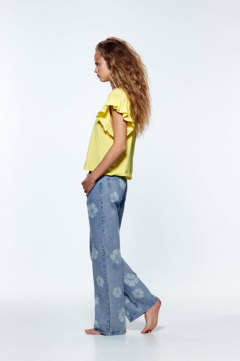 Olivia Vinten featured in  the Zara catalogue for Spring/Summer 2022