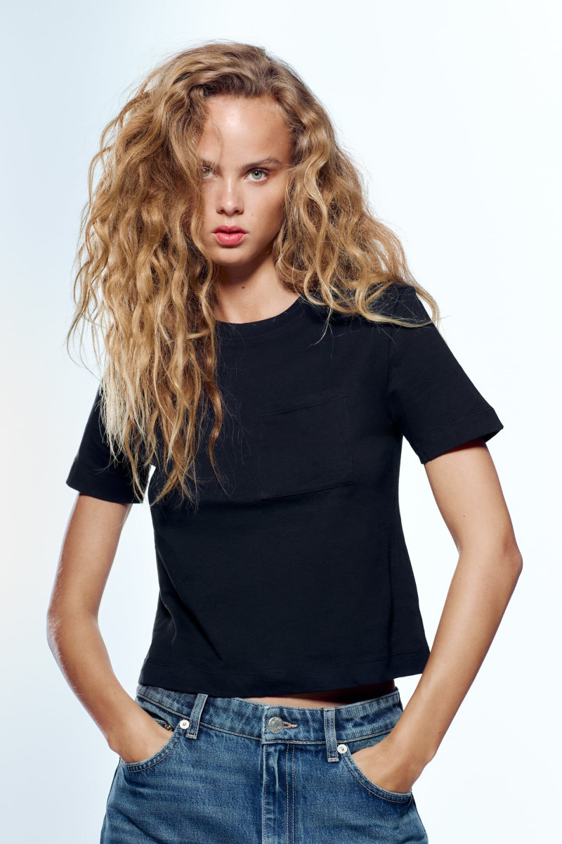 Olivia Vinten featured in  the Zara catalogue for Spring/Summer 2022