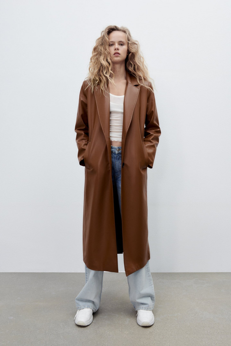 Olivia Vinten featured in  the Zara catalogue for Spring 2022