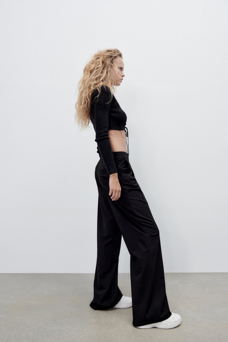 Olivia Vinten featured in  the Zara catalogue for Spring 2022