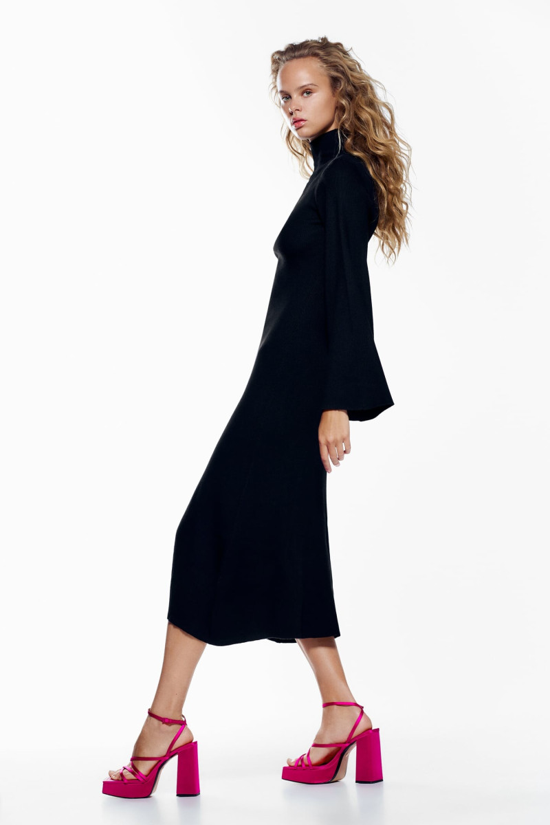 Olivia Vinten featured in  the Zara catalogue for Spring 2022