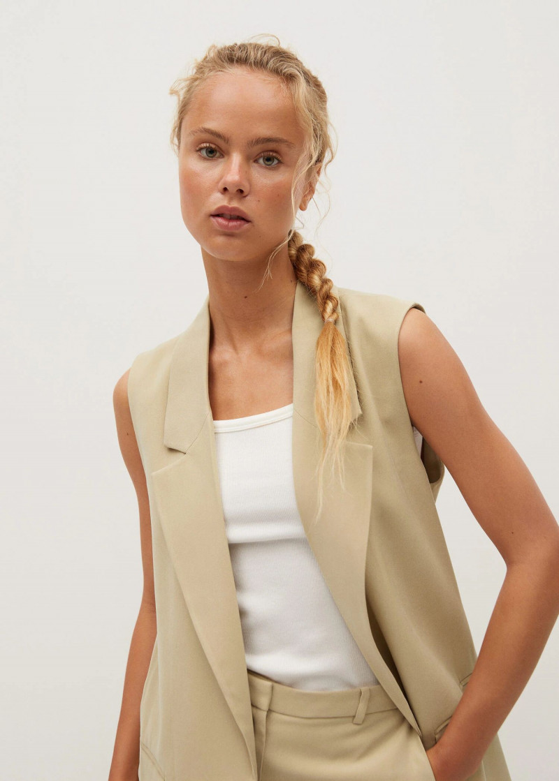 Olivia Vinten featured in  the Mango Outlet catalogue for Autumn/Winter 2021