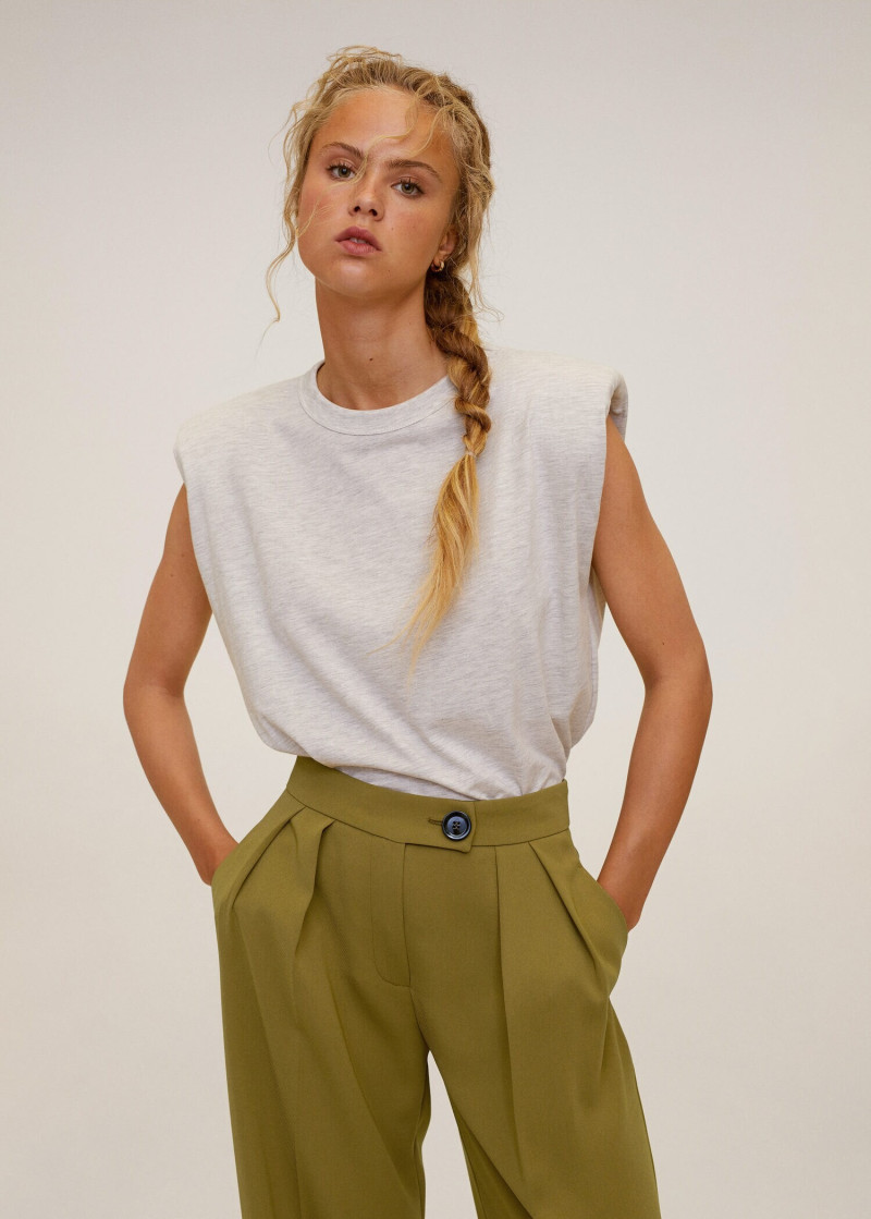 Olivia Vinten featured in  the Mango Outlet catalogue for Autumn/Winter 2021