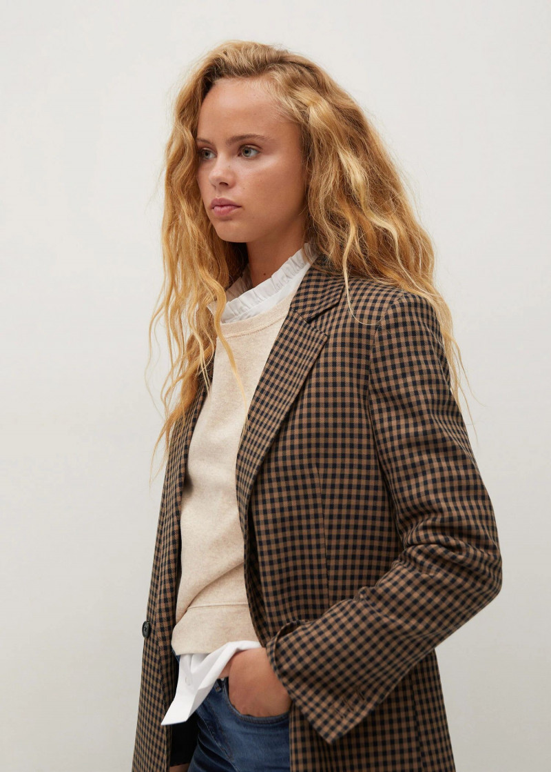 Olivia Vinten featured in  the Mango Outlet catalogue for Autumn/Winter 2021