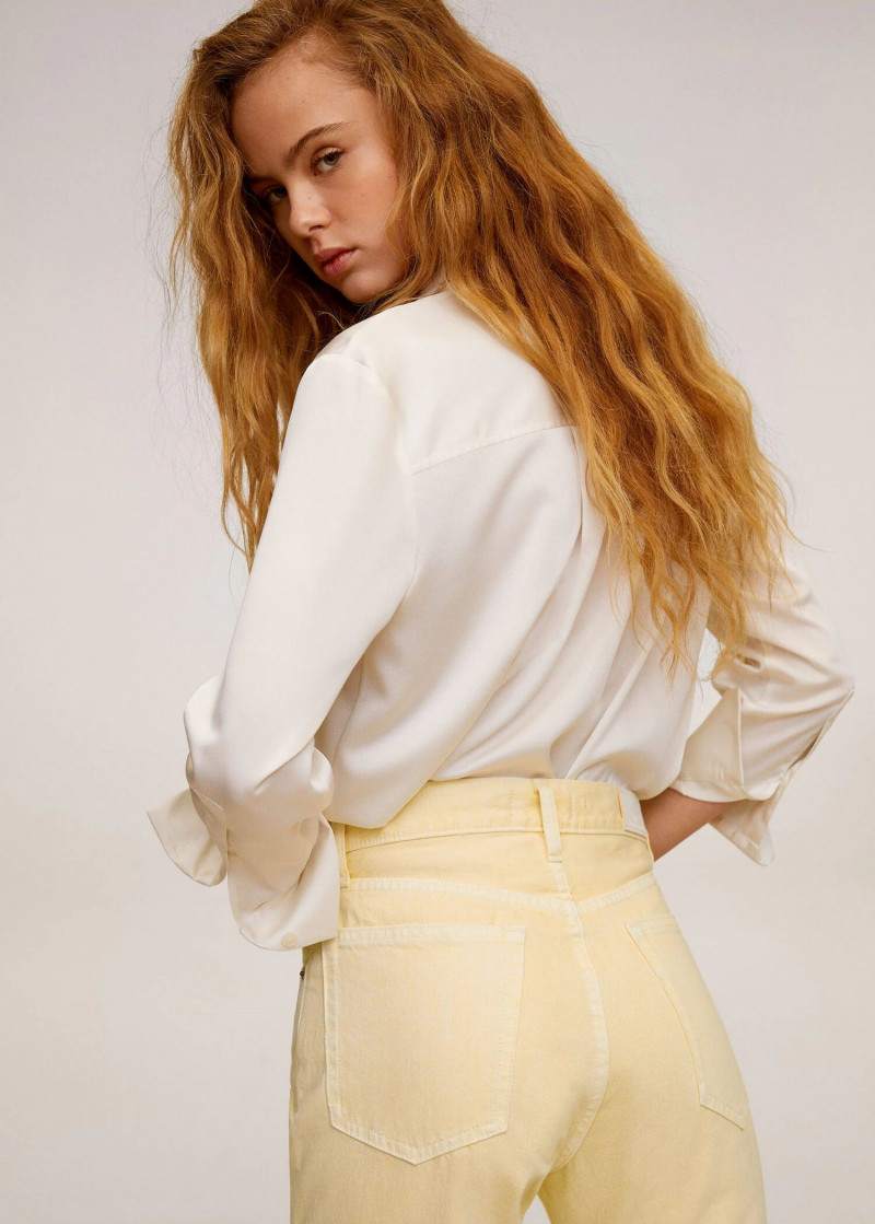 Olivia Vinten featured in  the Mango Outlet catalogue for Autumn/Winter 2021