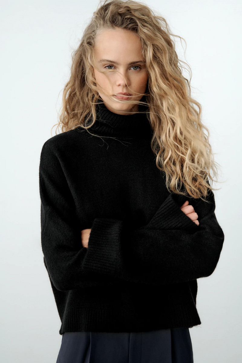 Olivia Vinten featured in  the Zara catalogue for Winter 2021