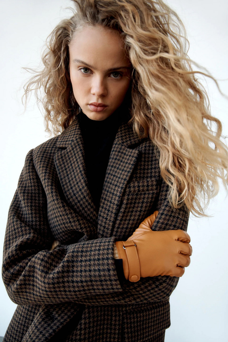 Olivia Vinten featured in  the Zara catalogue for Winter 2021