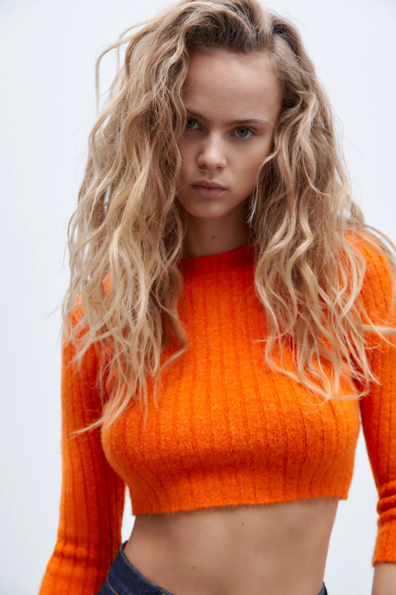 Olivia Vinten featured in  the Zara catalogue for Winter 2021