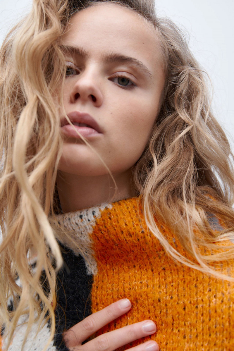 Olivia Vinten featured in  the Zara catalogue for Winter 2021