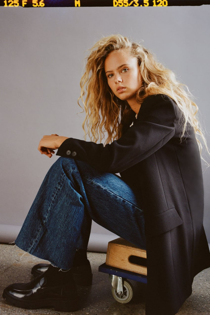 Olivia Vinten featured in  the Zara Denim lookbook for Fall 2020