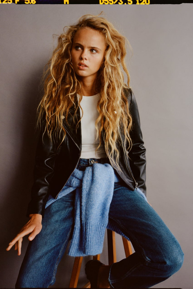 Olivia Vinten featured in  the Zara Denim lookbook for Fall 2020