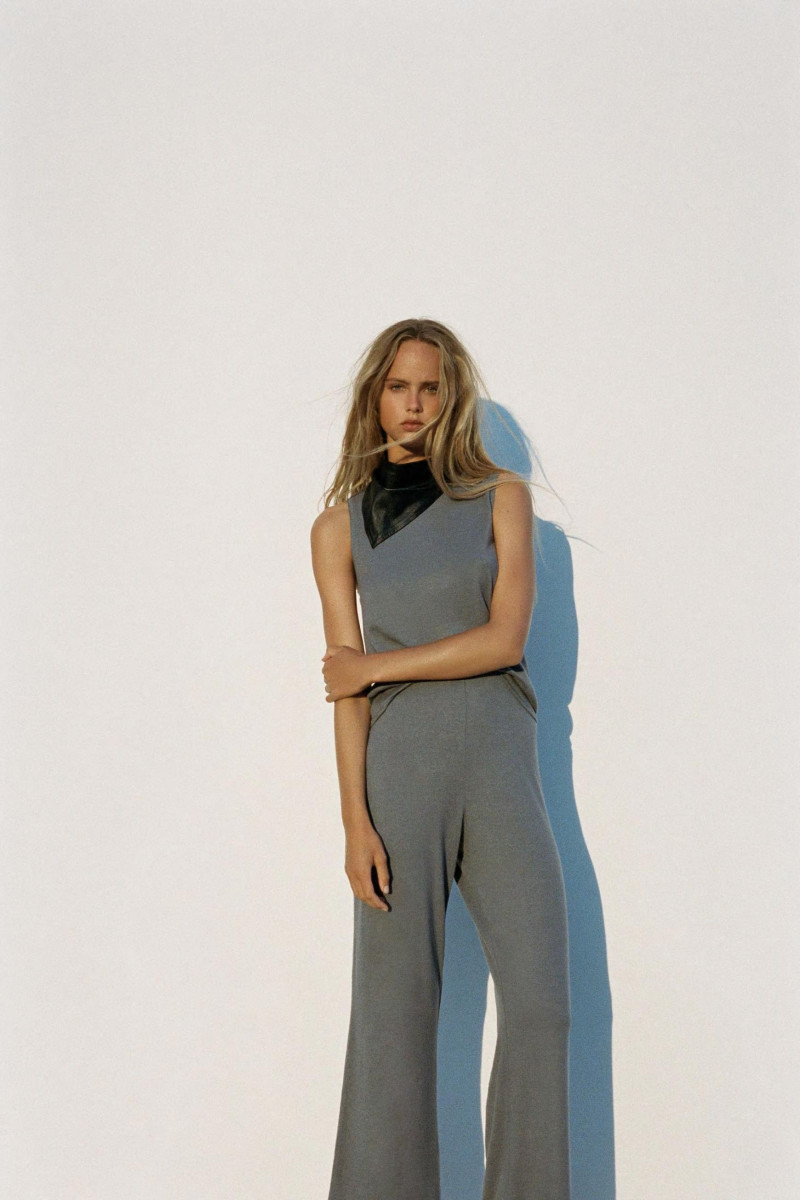 Olivia Vinten featured in  the Zara catalogue for Spring/Summer 2021